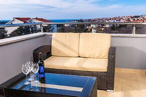 Apartments & Rooms Danivan Pool Villas