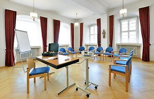 Tagungskloster Frauenberg