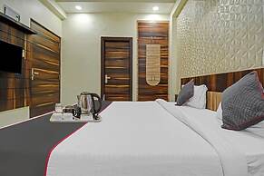 Hotel Olive Greens