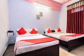 OYO 24228 Hotel Hans