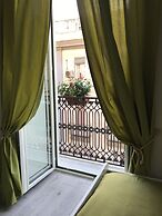 Joy Naples