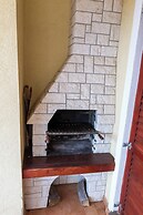 Maru Apartments