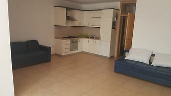 Maru Apartments