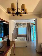 Sweet Home River Hotel
