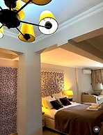 Sweet Home River Hotel