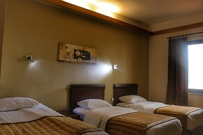 Hotel Lazlakar