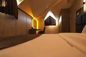 Hotel Lazlakar