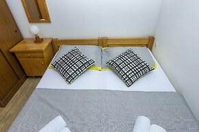 Apartments Ida