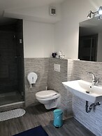 Isabella Rooms