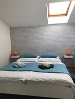 Isabella Rooms