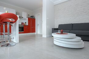 Apartments Tomana