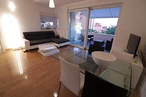 Apartments Tomana