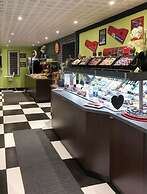 Enzo Hotel Brétigny