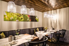 Sonnenhof Hotel & Restaurant
