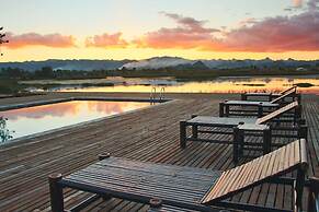 Demoso Lodge - Hostel