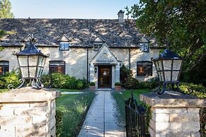 Old Swan & Minster Mill Hotel