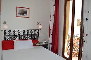 B&B Tauromenion
