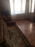 Apartment on Ryleeva 98
