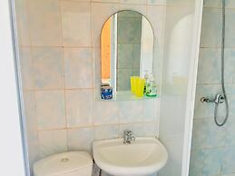 Rodnichok Guesthouse