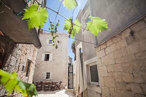 Townhouse Lucia