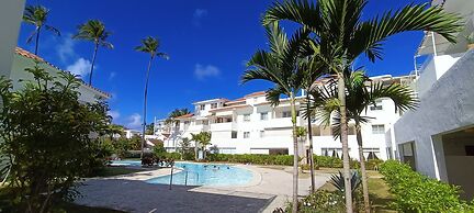 Las Terrazas Condo - Los Corales Village