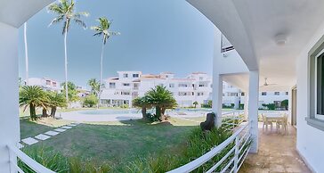 Las Terrazas Condo - Los Corales Village