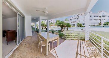 Las Terrazas Condo - Los Corales Village
