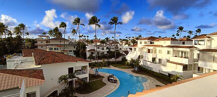 Las Terrazas Condo - Los Corales Village
