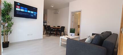 Las Terrazas Condo - Los Corales Village