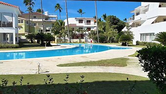 Las Terrazas Condo - Los Corales Village