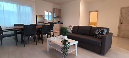 Las Terrazas Condo - Los Corales Village