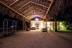 Las Terrazas Condo - Los Corales Village