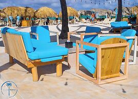 Las Terrazas Condo - Los Corales Village