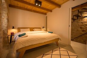 Casa Sepia