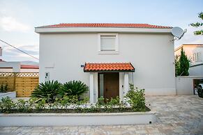 Villa Avalon