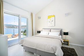 Villa Avalon
