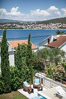 Villa Avalon