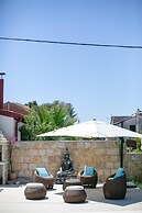 Villa Avalon