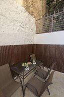 Spacious & Convenient Place near Acropolis Museum by GHH