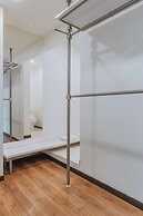 Travelers Orange Suites