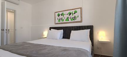 Flor Del Mar Condo