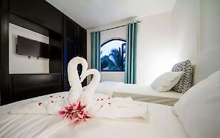 Flor Del Mar Condo