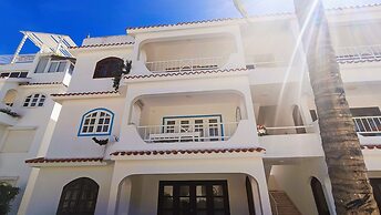 Flor Del Mar Condo