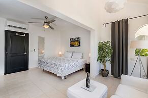 Flor Del Mar Condo