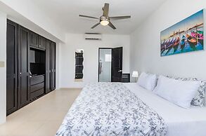Flor Del Mar Condo