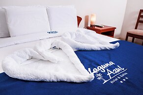 Hotel Laguna Azul