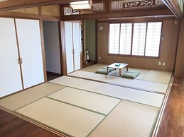 Villa Sans Company