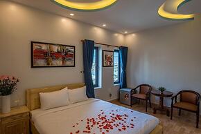 Minh An Riverside Villa