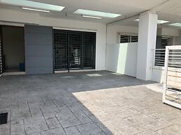 Smart Home Stay