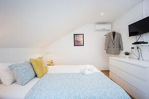 Top floor apartment